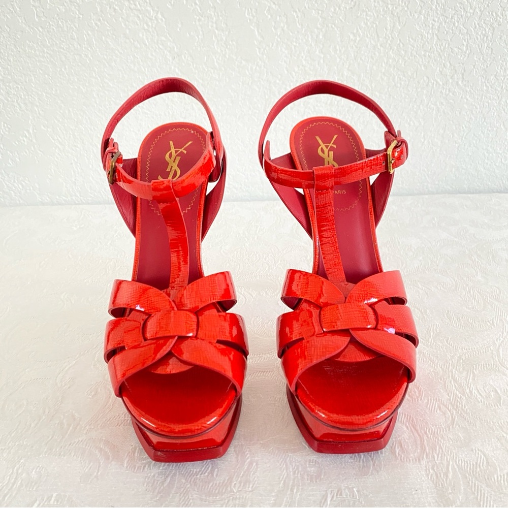 Saint Laurent coral red Tribute Patent Leather Platform Sandals - Picture 4 of 9